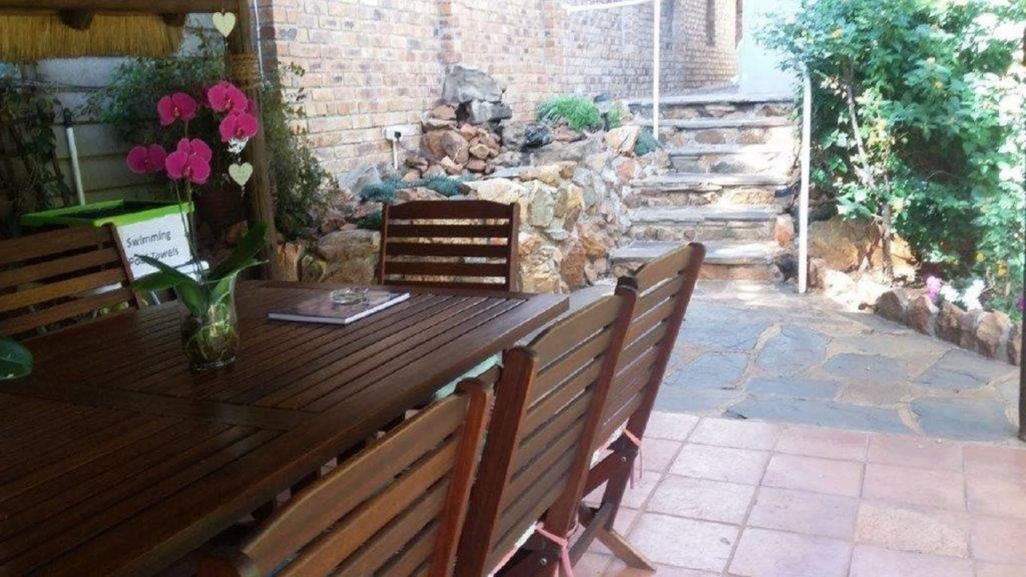 Margaret'S Place Johannesburg Bagian luar foto